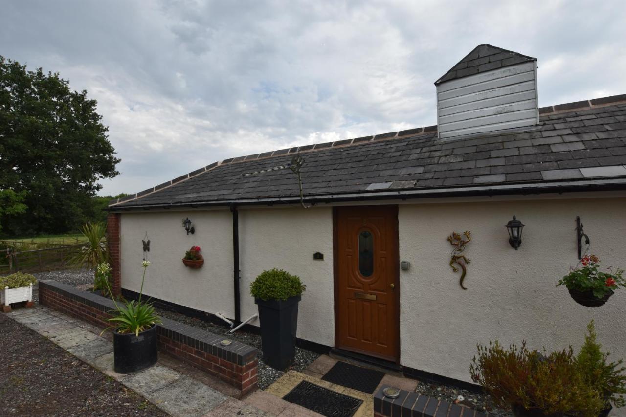 Little Rushbrook Cottages Tanworth Eksteriør bilde